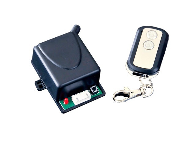 Receptor inalambrico con control remoto axceze ax-rec10 433.92mhz soporta hasta 29 controles

